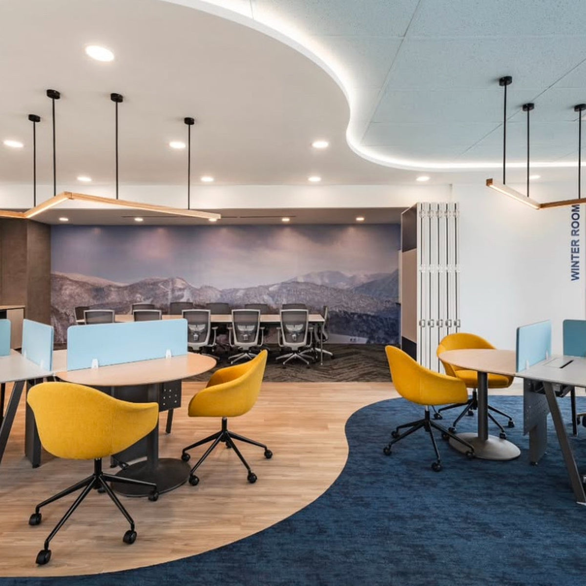 Corporate office by Chic Est